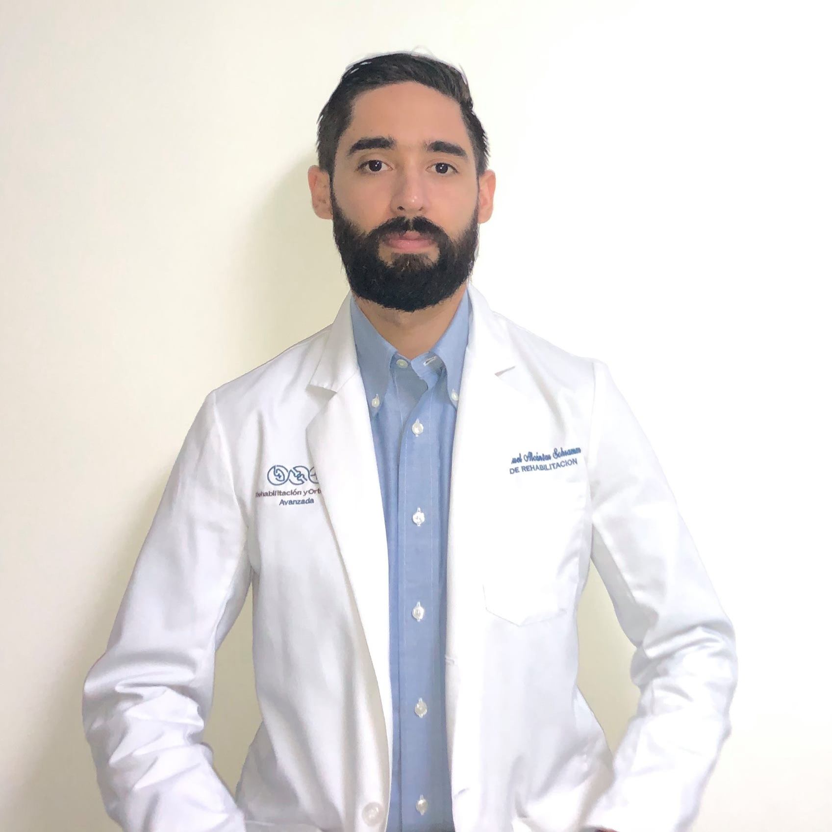 Dr. Juan Manuel Alcántar Schramm